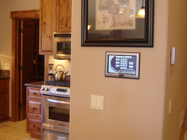 Внутренний контроль умного дома