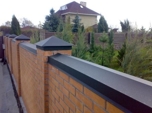 Бетонные колпаки на забор 5